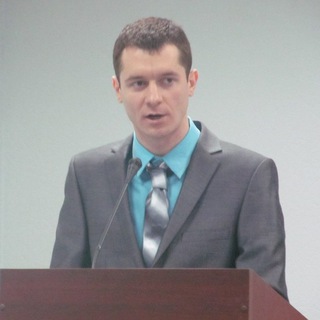 Алексей Карпушев