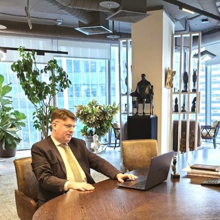 Артем Артемов