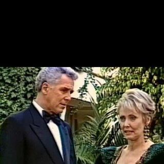 Большой старый телевизор