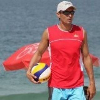 О пляжном волейболе с Александром Раевым