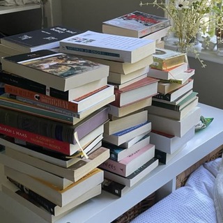 Bookshelf by Anna 📚