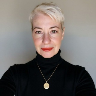 Алена Занегина: в рабочий полдень.