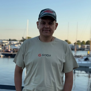 Co-Founder GODJI