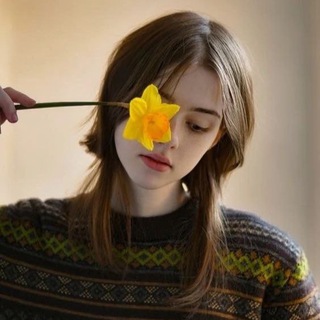 DEVOCHKISLADKIEKONFETOCHKI