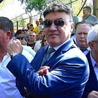 Футболна База