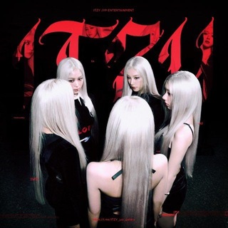 ITZY | JYP Entertainment | YUNA SOLO🍧🍨