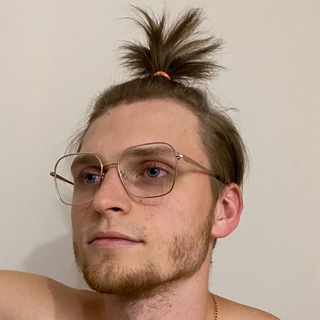 Женя Данилoв