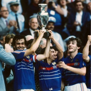 Ле Карре Мажик | Истории французского футбола