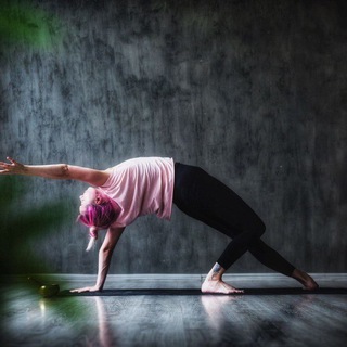 Liz ॐ YOGA BEYOND THE MAT