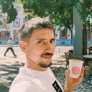 Антон aka @isatonic