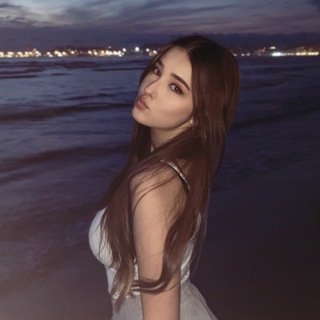 Малышка в Крипте 🫦