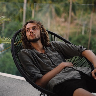 Макс Листов 🌴