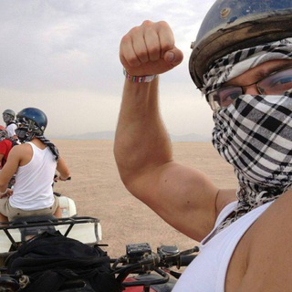 Тесак Максим