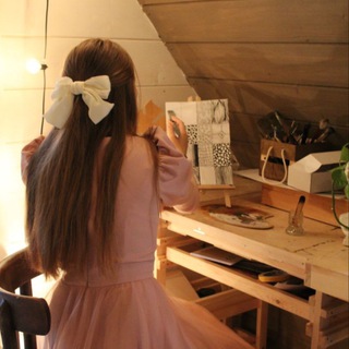 Нюта читает🍃