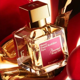 Original Pro opt Parfum. Рынок Садовод Заказы 24/7 тел:+79777941119❣️