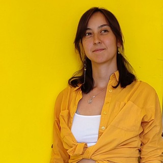 Попугай глаголет