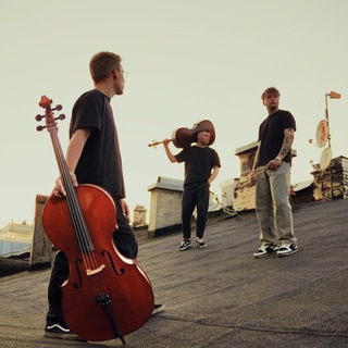 Трио Чайковского 🎻🥁🎻