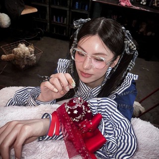 I love K-pop (⁠♡⁠ω⁠♡⁠ ⁠)⁠ ⁠~⁠♪