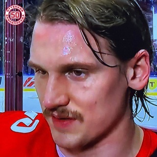 Усы Иванова!!