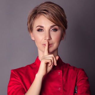 Кондитер рубит капусту