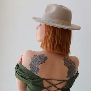 Вита. Мама с ноутбуком