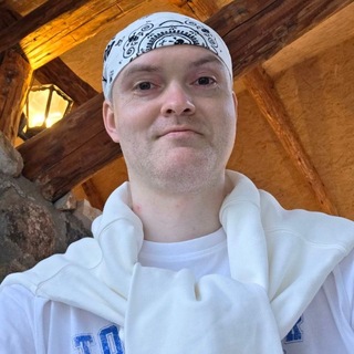 Фан группа новости про Витю плей