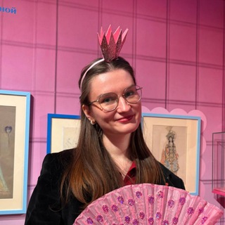 Young English Teacher ✨