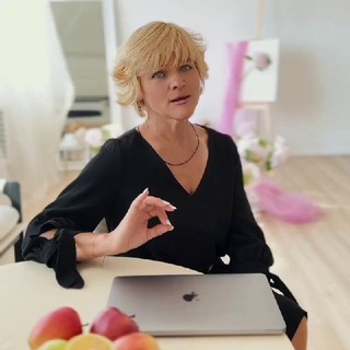 ЯБЛОЧКИ молодильные - ЧУПРУН ДИНА