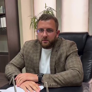 Адвокат Кармазиновский Э.А.