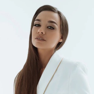 Anna Dzotti | Легкая женщина 💃🏽