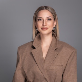 Блондинка в продажах