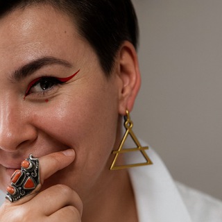 Ника про алхимию контента