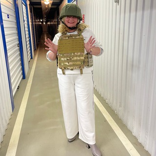 Аленка дарит солнце