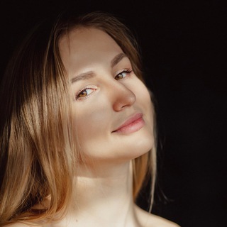 Больше не хирург.