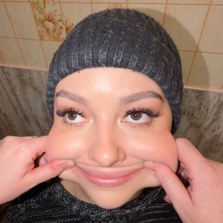 Анжела Шарова