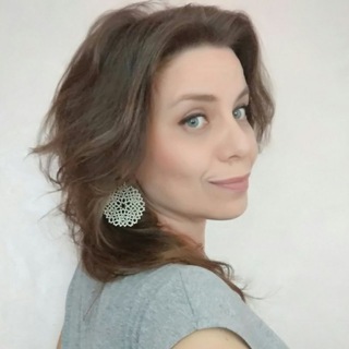 anna_frivolite.tlt