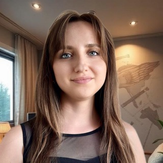 Аня, зарплату поднимай!