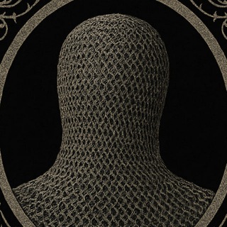 Астмо что-то пишет