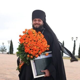 Батюшка на Максималках