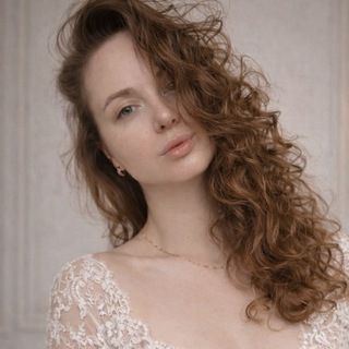 Читающая БЬЮТИ-Подруга