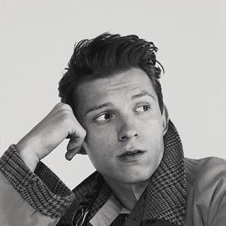 Человек-Паук | Том Холланд › Tom Holland