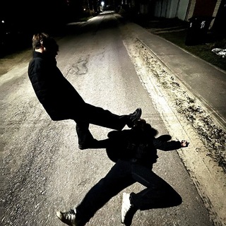 𝑘𝑙𝑒𝑖𝑛𝑒𝑟 𝑗𝑢𝑛𝑔𝑒