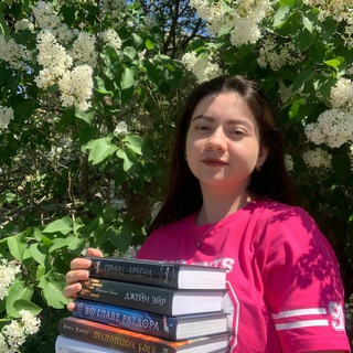 Blue Caterpillar 🐛📚