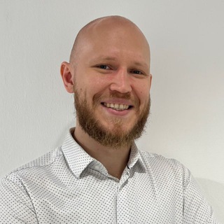 Бой долгам! Владимир Захаров