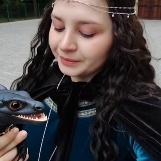 Книжный ветер, шелестящий странички Вашей души 🌬 🍃