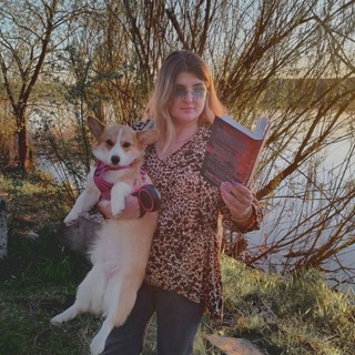 Книжный маяк 🌊