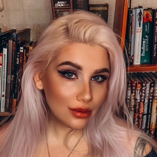 Книги и котики