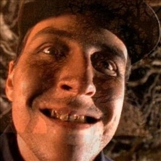 образина слушает и исполняет