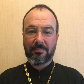 Священник Андрей Зуевский