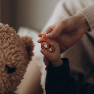 между кофе и игрушками